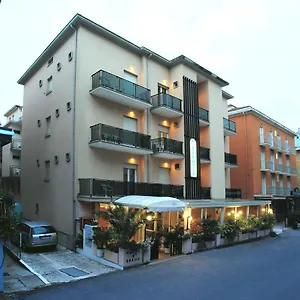 hotel-tre-grazie.riccione-hotels.org/
